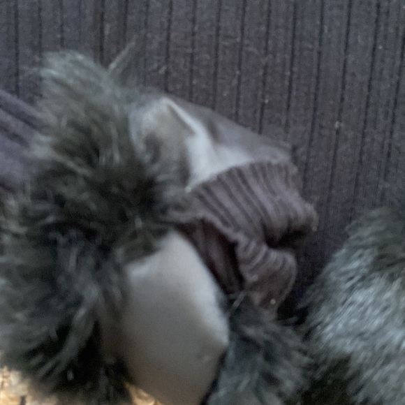 WHBM Sweater - Picture 6 of 7